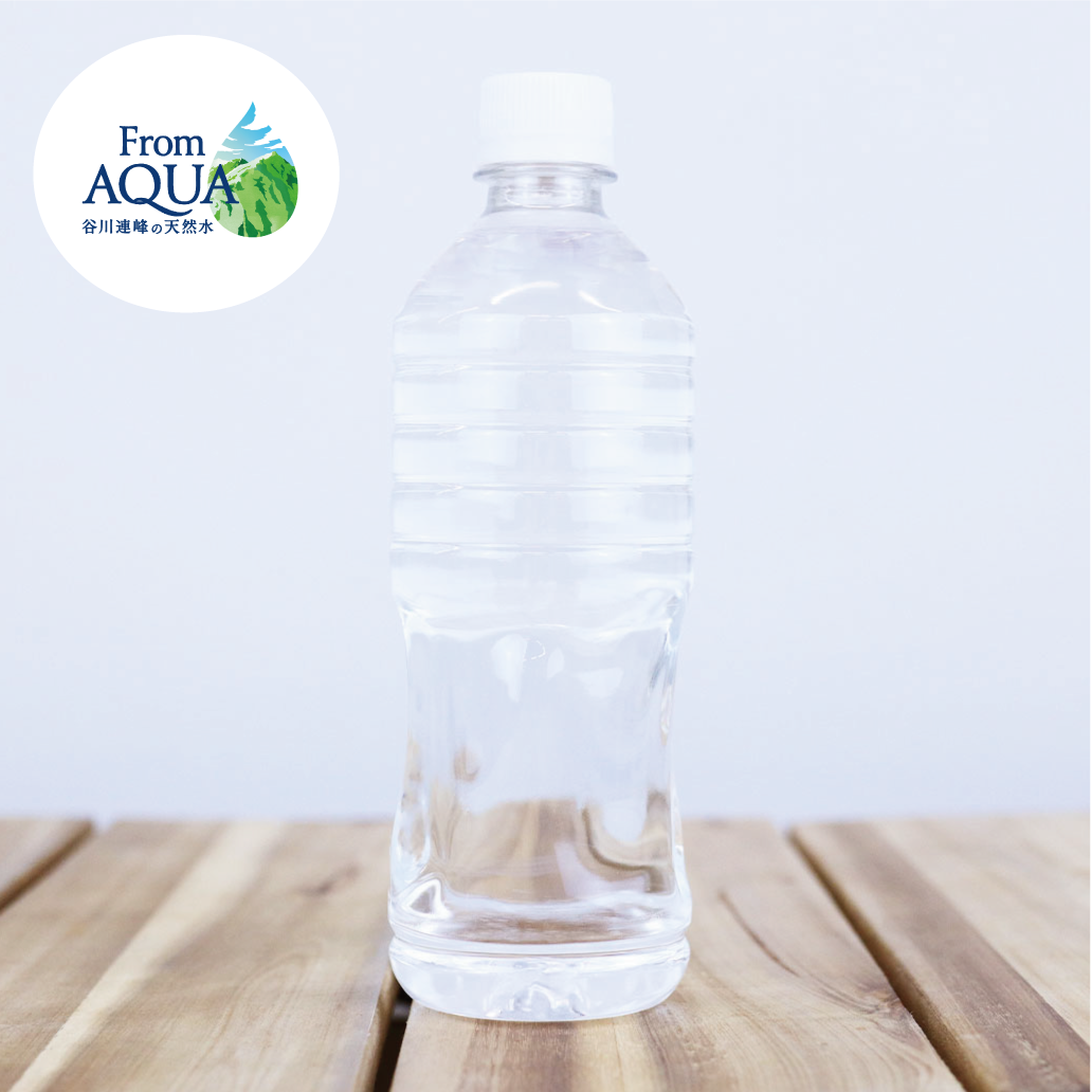 From AQUA 谷川連峰の天然水 ラベルレス 550ml 24本